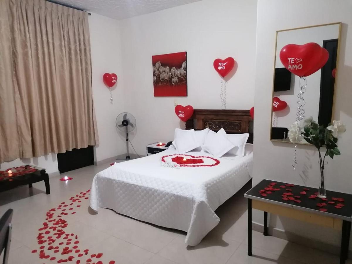 Hotel Cataluna ペレイラ エクステリア 写真